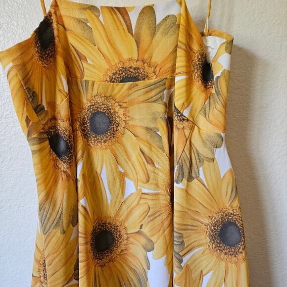 Y2K Vintage Front Tie Tank Sunflowers Yellow Small Women - Picture 7 of 7